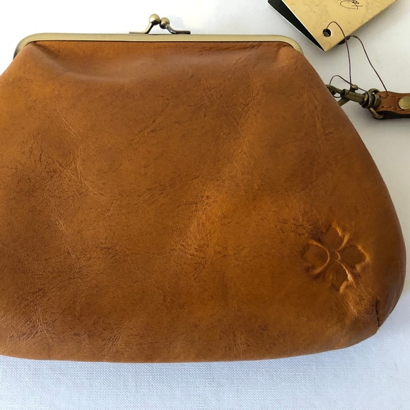 Patricia Nash SAVENA Tooled Leather WristletClutch - Picture 8 of 8